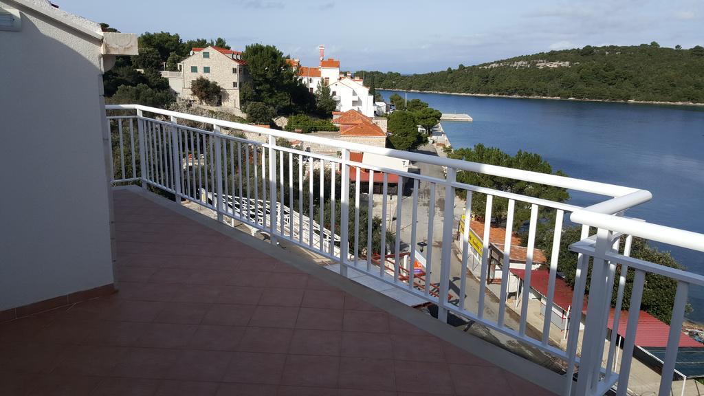 Apartments Slavica 포메나 외부 사진
