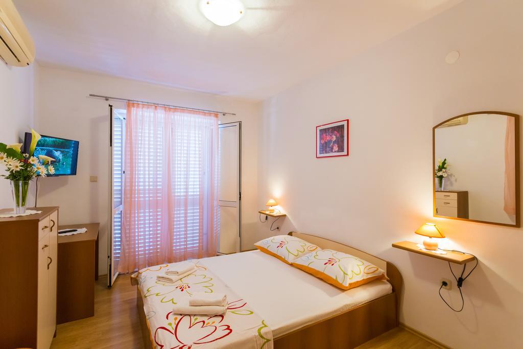 Apartments Slavica 포메나 외부 사진