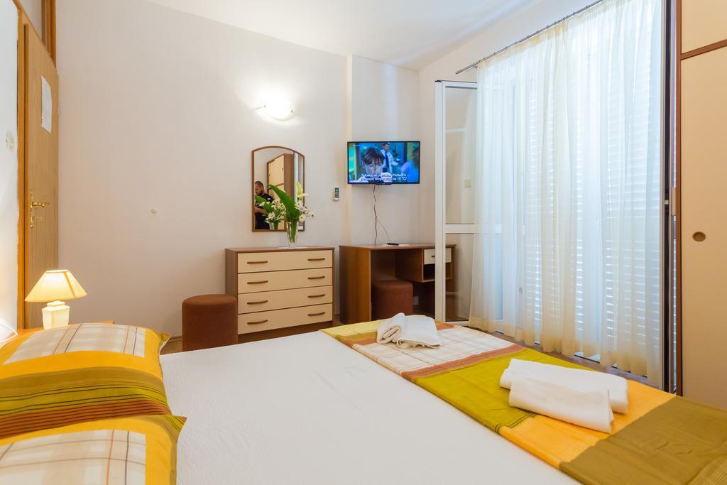 Apartments Slavica 포메나 외부 사진
