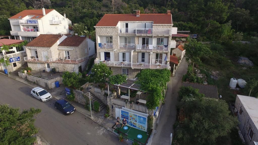 Apartments Slavica 포메나 외부 사진
