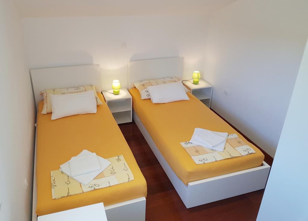 Apartments Slavica 포메나 외부 사진